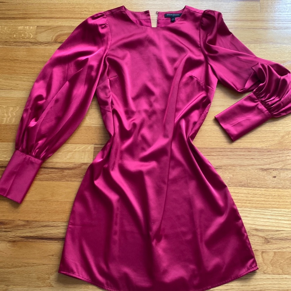 Banana republic dress from this season. Gorgeous fuchsia